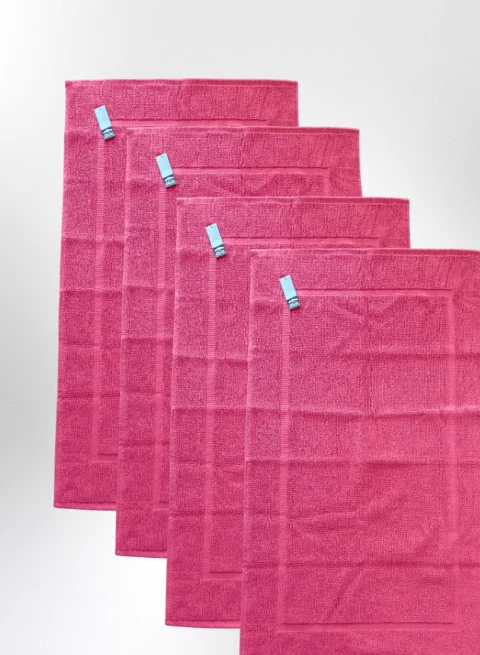 4 Pieces Luxury Bath Mat Set 50X90cm 800 GSM Premium Cotton Ultra Soft and Highly Absorbent Expertly Woven for Durability Hotel And Spa Quality Towels Pink