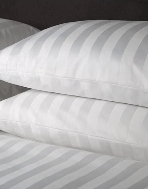 Luxurious Stripe Duvet Cover Set | 3 pc White Bedding Set 1 Duvet Cover 0.5cm Stripe 230x220cm 2 Pillowcases 60x90+15cm - Image 2